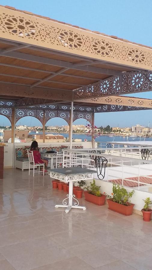 Appartamento Nile Diana Luxor Esterno foto